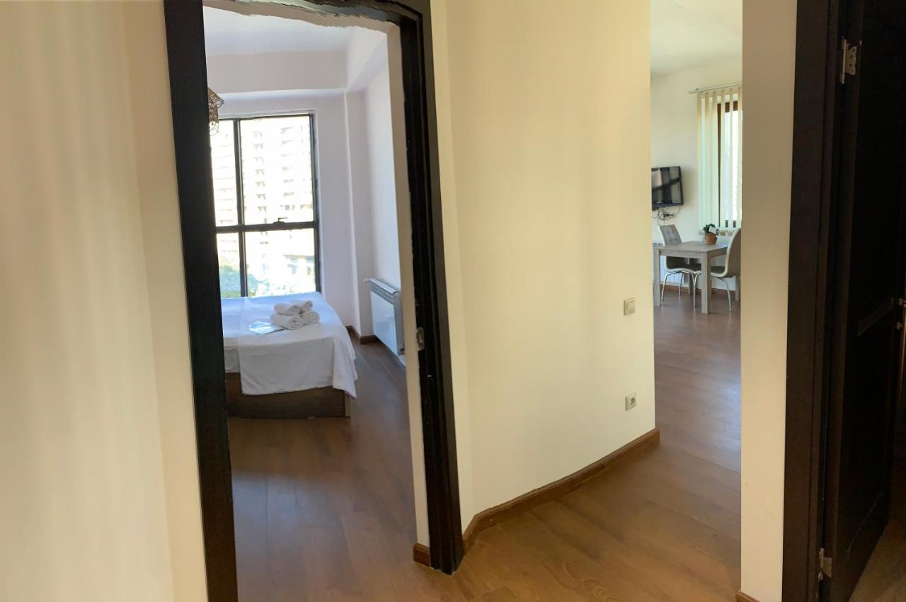 City Central Apartment Erivan Exterior foto