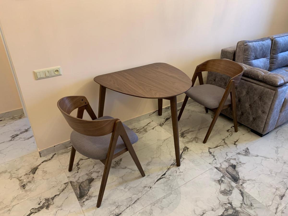 City Central Apartment Erivan Exterior foto